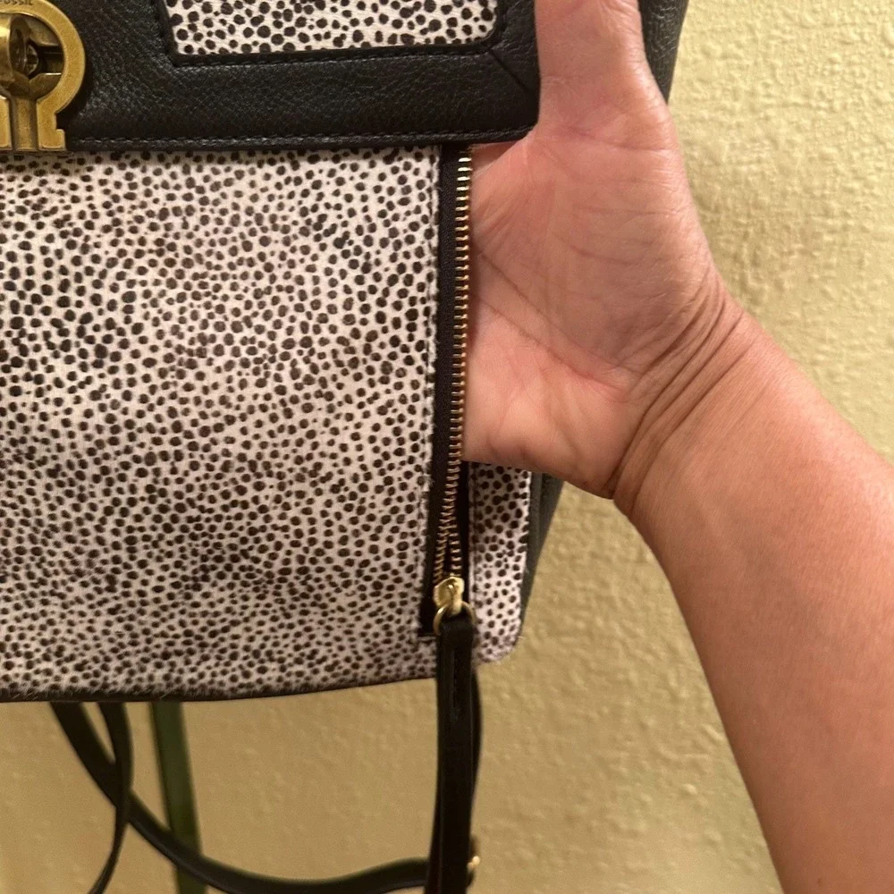 Fossil Amelia White Cheetah Black Leather Convertible Backpack Bag ZB7856504